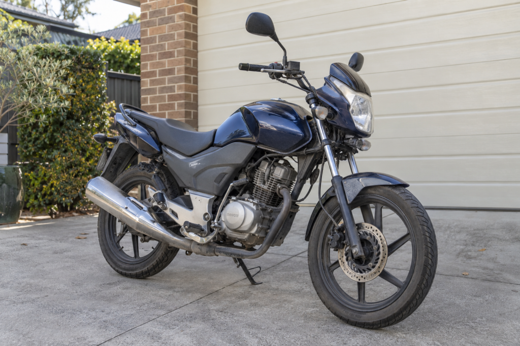 Sell Unwanted Motorcycle — AI illustration of a motorcycle in Australia